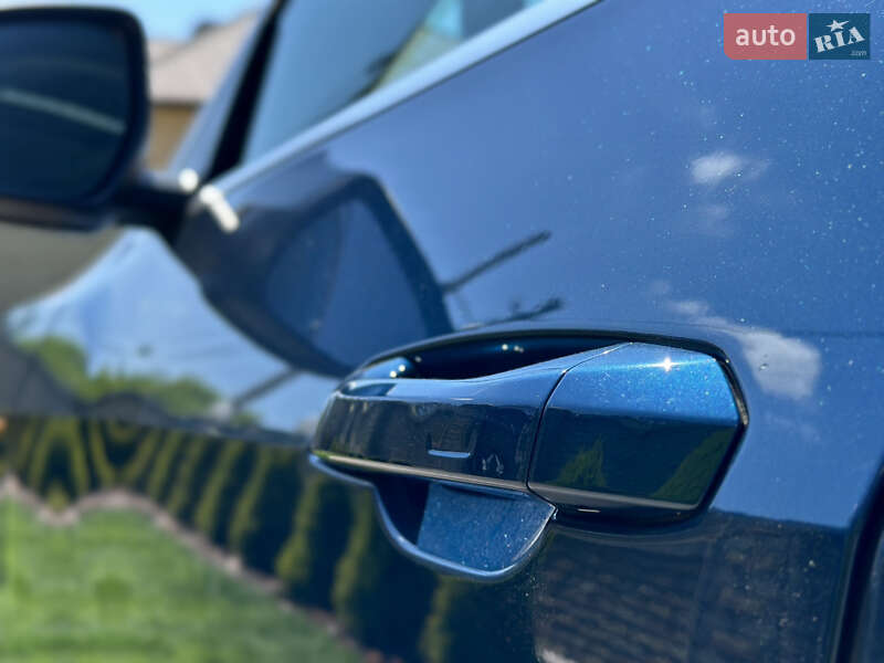 Позашляховик / Кросовер Audi e-tron Sportback 2021 в Тернополі