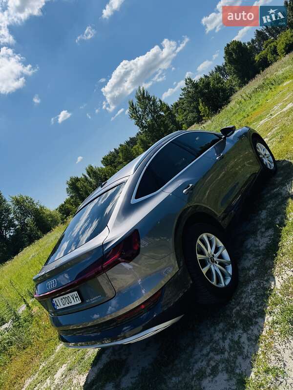 Внедорожник / Кроссовер Audi e-tron Sportback 2020 в Обухове