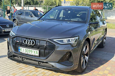 Внедорожник / Кроссовер Audi e-tron Sportback 2020 в 