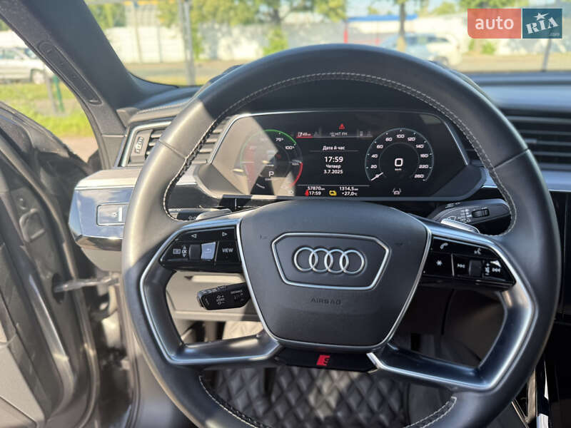 Внедорожник / Кроссовер Audi e-tron Sportback 2020 в Киеве