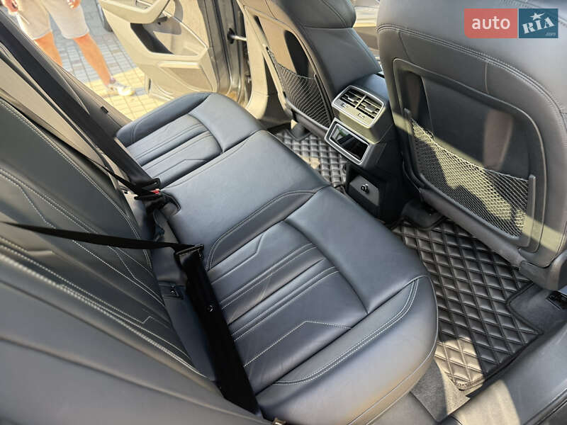 Внедорожник / Кроссовер Audi e-tron Sportback 2020 в Киеве