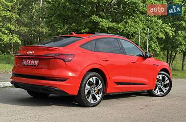 Внедорожник / Кроссовер Audi e-tron Sportback 2021 в 