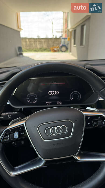Внедорожник / Кроссовер Audi e-tron Sportback 2021 в Ивано-Франковске фото 22 Внедорожник / Кроссовер Audi e-tron Sportback 2021 в Ивано-Франковске