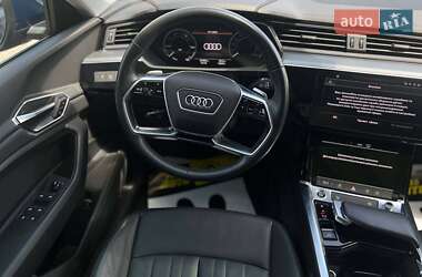 Внедорожник / Кроссовер Audi e-tron Sportback 2021 в 