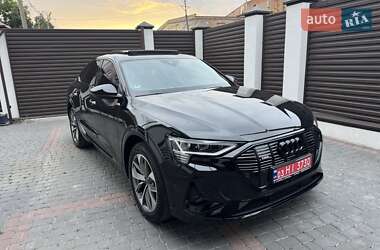 Внедорожник / Кроссовер Audi e-tron Sportback 2021 в 