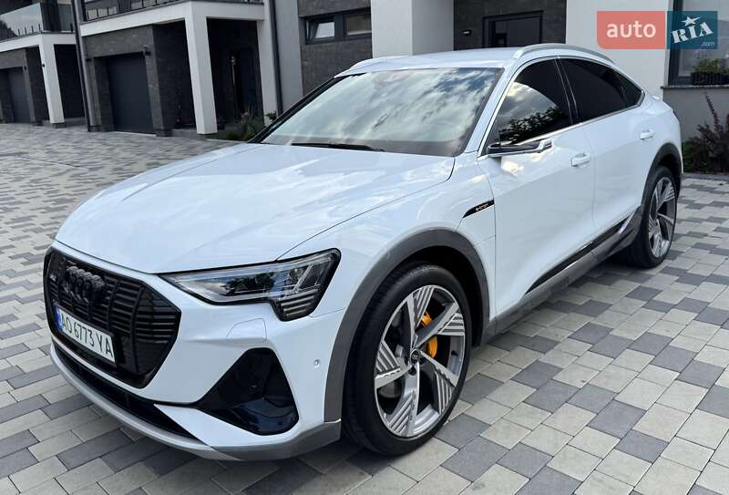 Внедорожник / Кроссовер Audi e-tron Sportback 2022 в Мукачево