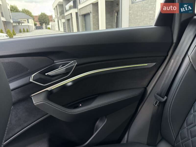Внедорожник / Кроссовер Audi e-tron Sportback 2022 в Мукачево
