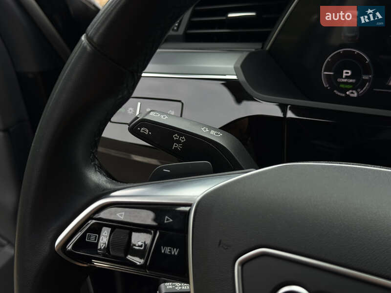 Внедорожник / Кроссовер Audi e-tron Sportback 2021 в Киеве