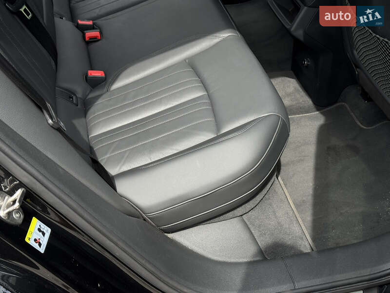 Внедорожник / Кроссовер Audi e-tron Sportback 2021 в Киеве