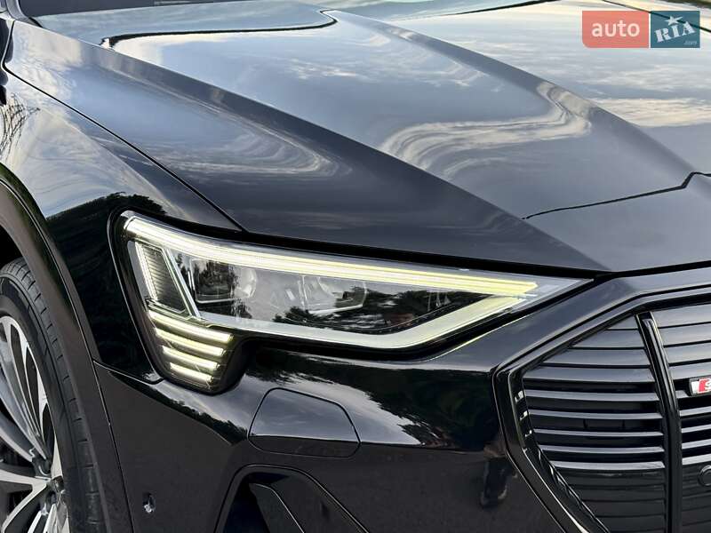 Внедорожник / Кроссовер Audi e-tron Sportback 2021 в Киеве