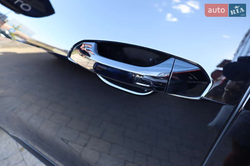 Внедорожник / Кроссовер Audi e-tron Sportback 2022 в Львове