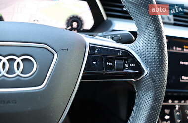 Позашляховик / Кросовер Audi e-tron Sportback 2022 в Львові