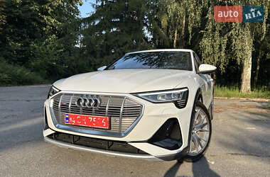 Позашляховик / Кросовер Audi e-tron Sportback 2020 в Дніпрі
