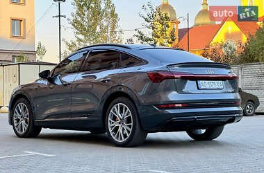Внедорожник / Кроссовер Audi e-tron Sportback 2021 в 