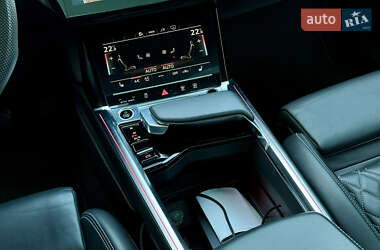 Внедорожник / Кроссовер Audi e-tron Sportback 2021 в 