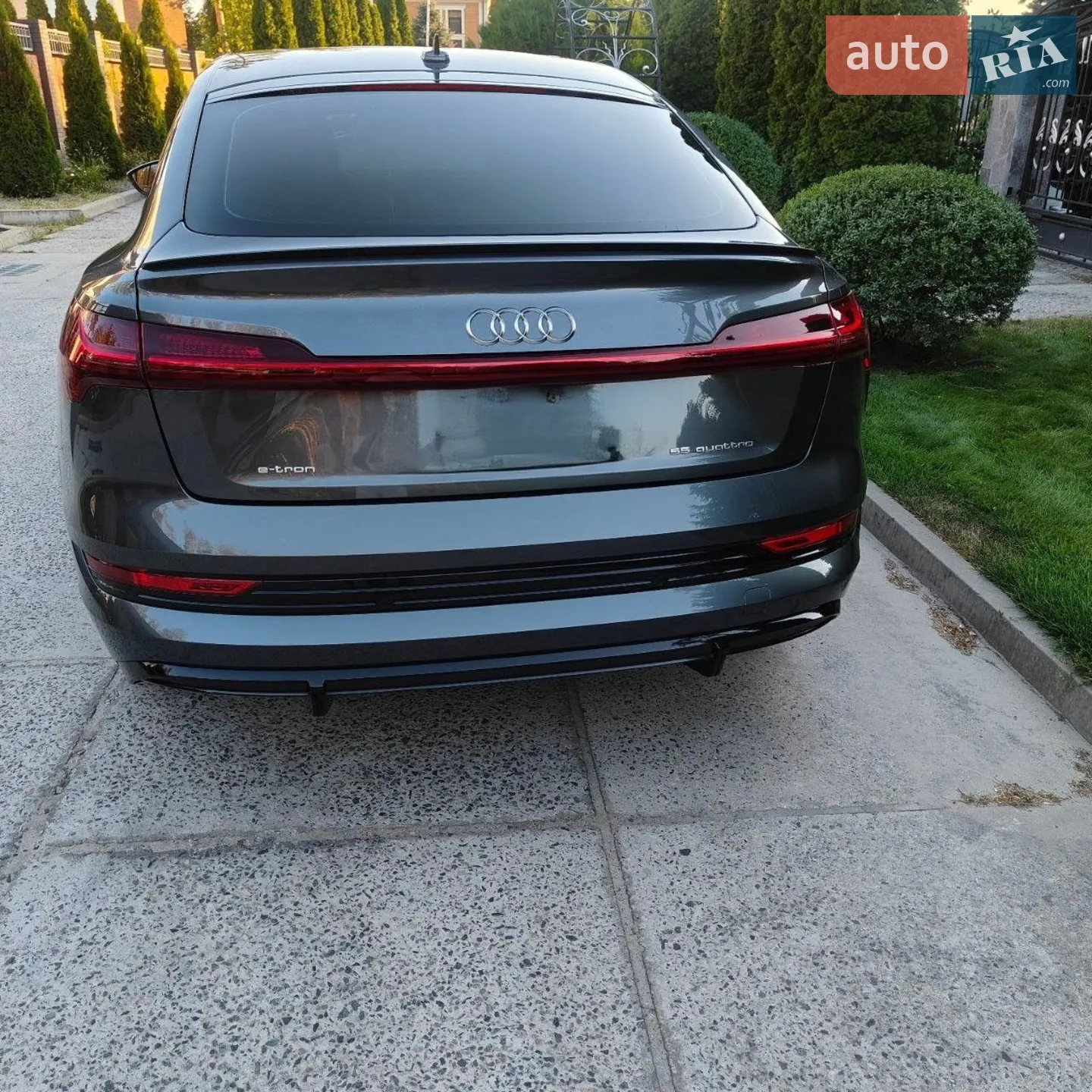 2021 Audi e-tron Sportback - мініатюра 4