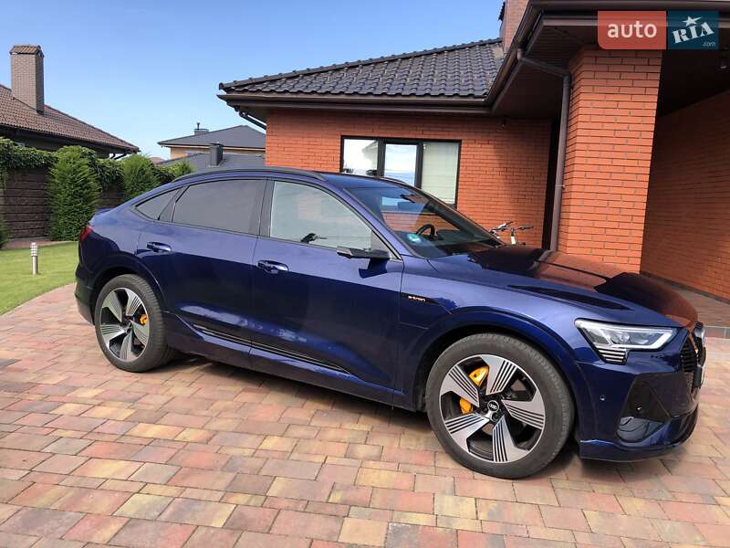 Audi e-tron Sportback 2021