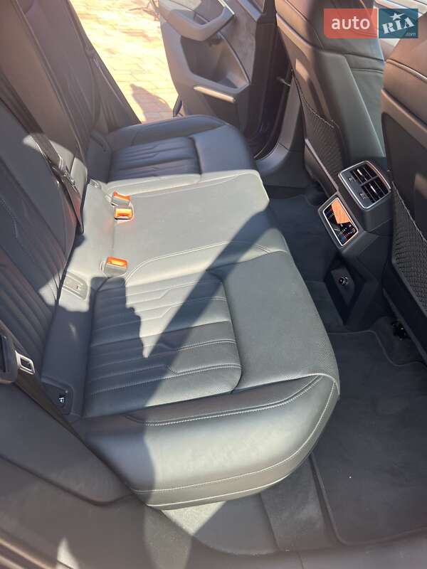 Позашляховик / Кросовер Audi e-tron Sportback 2021 в Києві фото 20 Позашляховик / Кросовер Audi e-tron Sportback 2021 в Києві