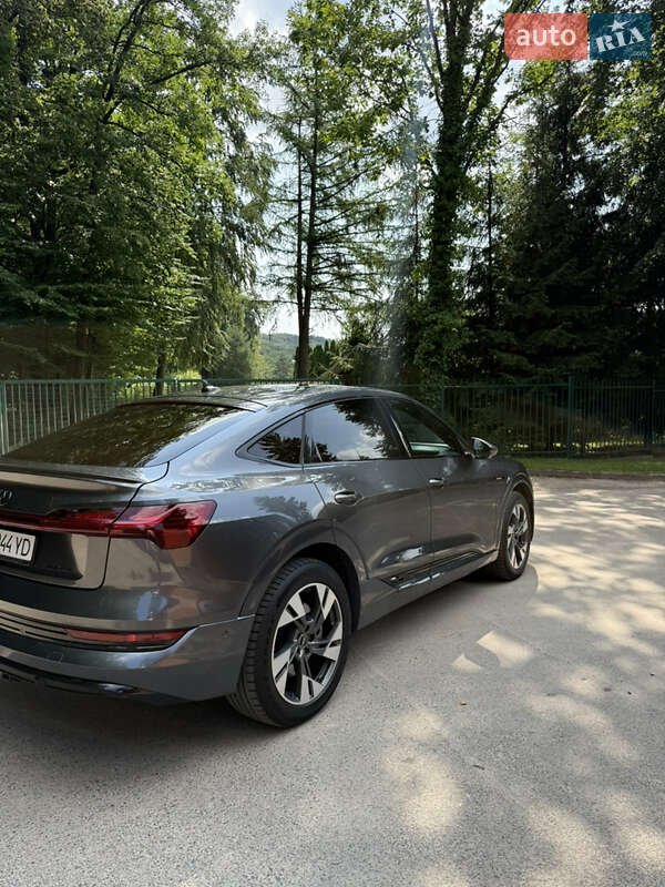 Позашляховик / Кросовер Audi e-tron Sportback 2022 в Львові фото 11 Позашляховик / Кросовер Audi e-tron Sportback 2022 в Львові