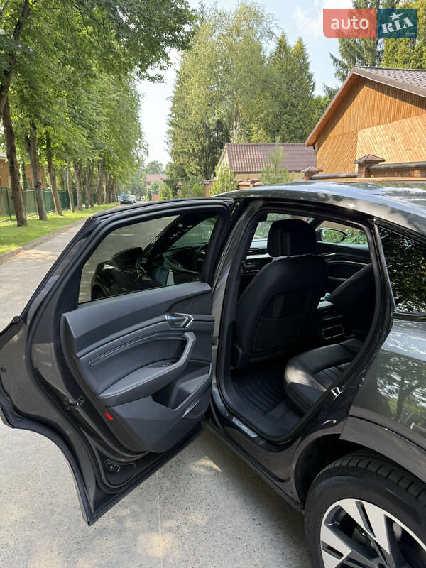 Позашляховик / Кросовер Audi e-tron Sportback 2022 в Львові фото 14 Позашляховик / Кросовер Audi e-tron Sportback 2022 в Львові