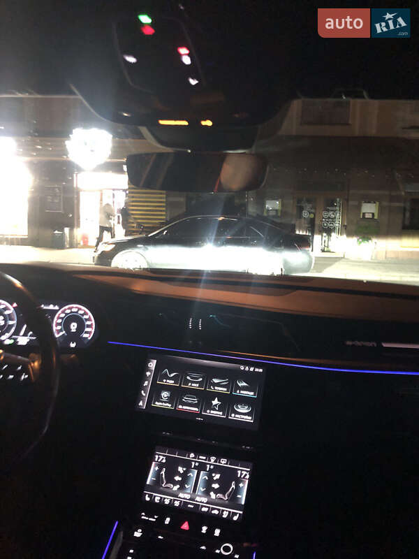 Позашляховик / Кросовер Audi e-tron Sportback 2021 в Києві фото 4 Позашляховик / Кросовер Audi e-tron Sportback 2021 в Києві