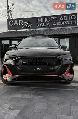 Позашляховик / Кросовер Audi e-tron Sportback 2020 в Львові