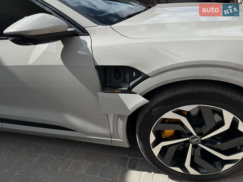 Внедорожник / Кроссовер Audi e-tron Sportback 2022 в Львове