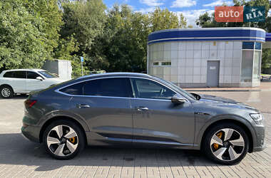 Внедорожник / Кроссовер Audi e-tron Sportback 2020 в Киеве