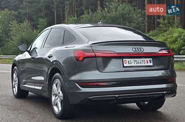 Внедорожник / Кроссовер Audi e-tron Sportback 2020 в 