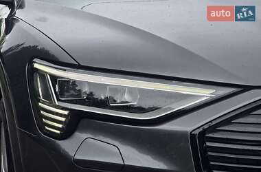Внедорожник / Кроссовер Audi e-tron Sportback 2020 в 