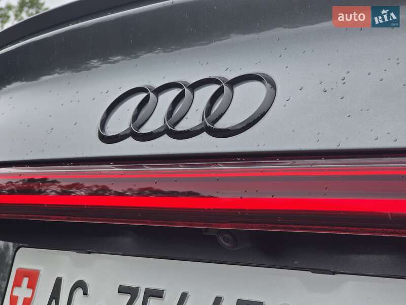 Позашляховик / Кросовер Audi e-tron Sportback 2020 в Ковелі