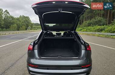 Внедорожник / Кроссовер Audi e-tron Sportback 2020 в 