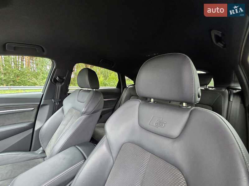 Позашляховик / Кросовер Audi e-tron Sportback 2020 в Ковелі