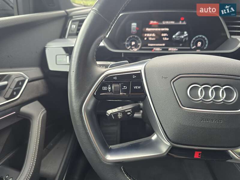 Позашляховик / Кросовер Audi e-tron Sportback 2020 в Ковелі