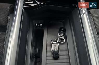 Внедорожник / Кроссовер Audi e-tron Sportback 2020 в 