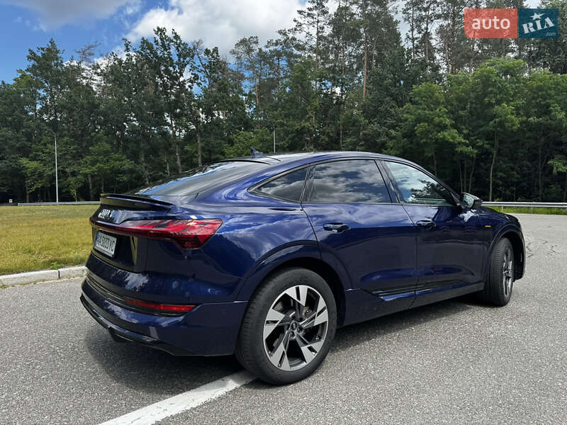 Позашляховик / Кросовер Audi e-tron Sportback 2021 в Києві фото 35 Позашляховик / Кросовер Audi e-tron Sportback 2021 в Києві