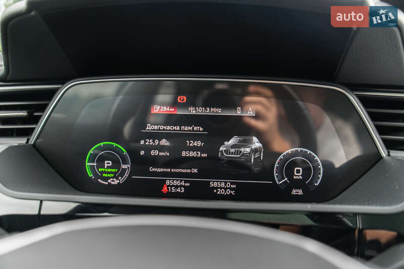 Внедорожник / Кроссовер Audi e-tron Sportback 2022 в Львове