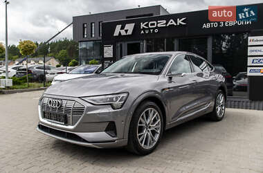 Позашляховик / Кросовер Audi e-tron Sportback 2022 в Львові
