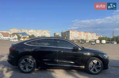 Внедорожник / Кроссовер Audi e-tron Sportback 2020 в 