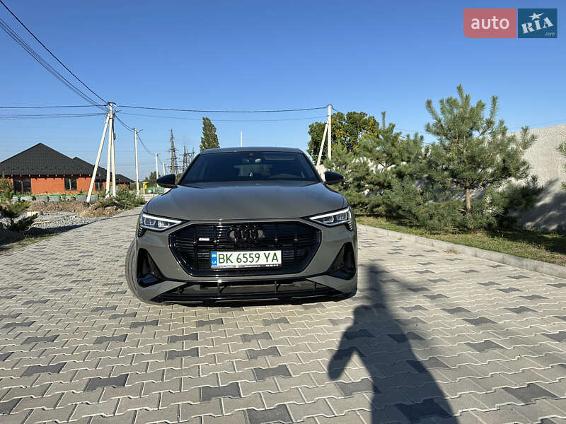 Внедорожник / Кроссовер Audi e-tron Sportback 2022 в Ровно фото 2 Внедорожник / Кроссовер Audi e-tron Sportback 2022 в Ровно