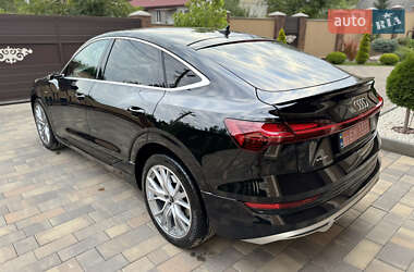 Внедорожник / Кроссовер Audi e-tron Sportback 2023 в 