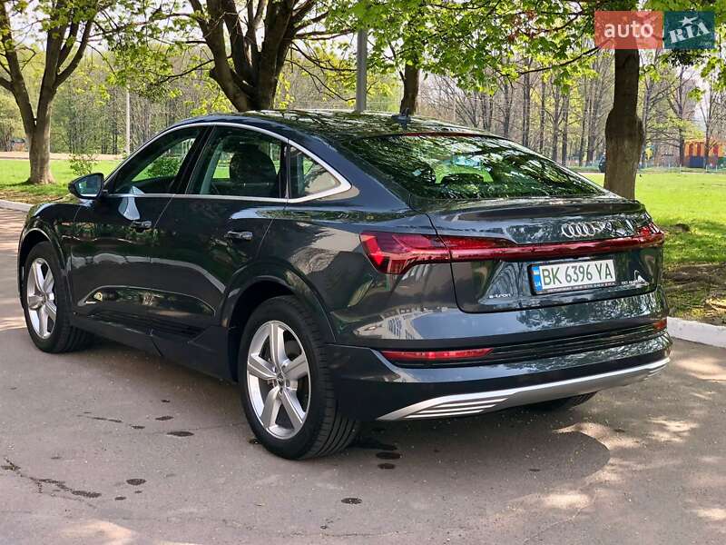 Внедорожник / Кроссовер Audi e-tron Sportback 2020 в Ровно