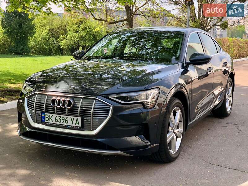 Внедорожник / Кроссовер Audi e-tron Sportback 2020 в Ровно