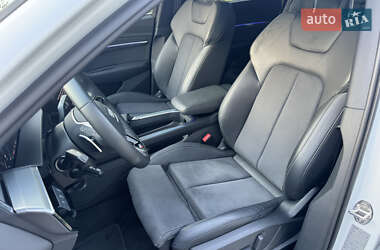 Внедорожник / Кроссовер Audi e-tron Sportback 2022 в 