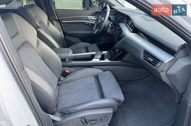 Внедорожник / Кроссовер Audi e-tron Sportback 2022 в 