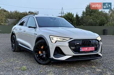 Внедорожник / Кроссовер Audi e-tron Sportback 2022 в 