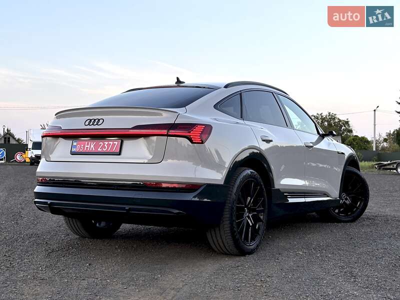 Внедорожник / Кроссовер Audi e-tron Sportback 2022 в Киеве