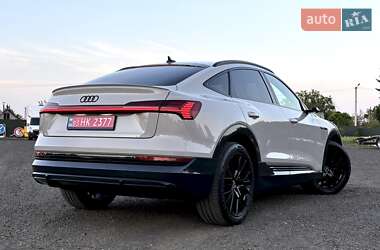 Внедорожник / Кроссовер Audi e-tron Sportback 2022 в 