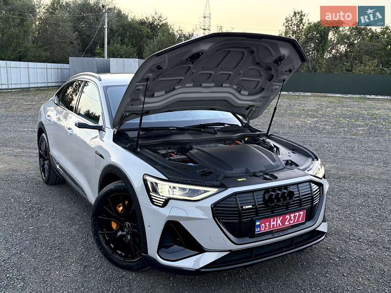 Внедорожник / Кроссовер Audi e-tron Sportback 2022 в Киеве