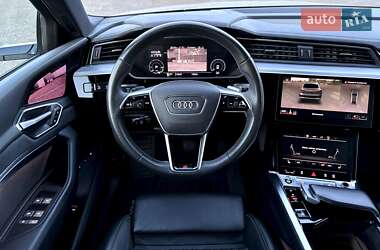 Внедорожник / Кроссовер Audi e-tron Sportback 2022 в 